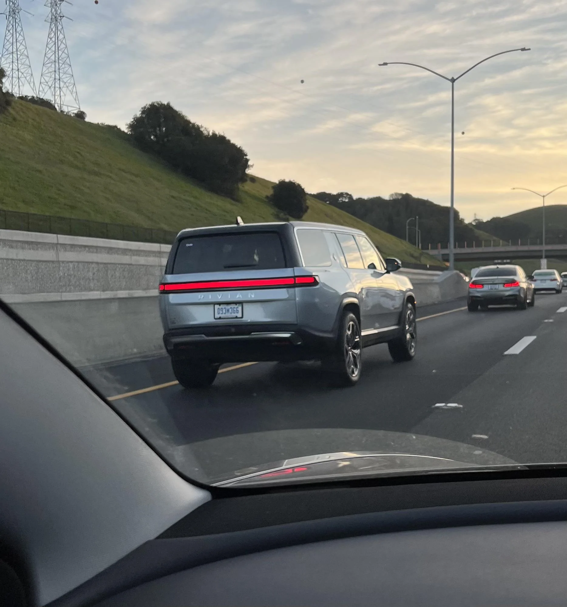 Rivian R1T R1S LA SILVER Rivian Photos x4v9sup57vf81