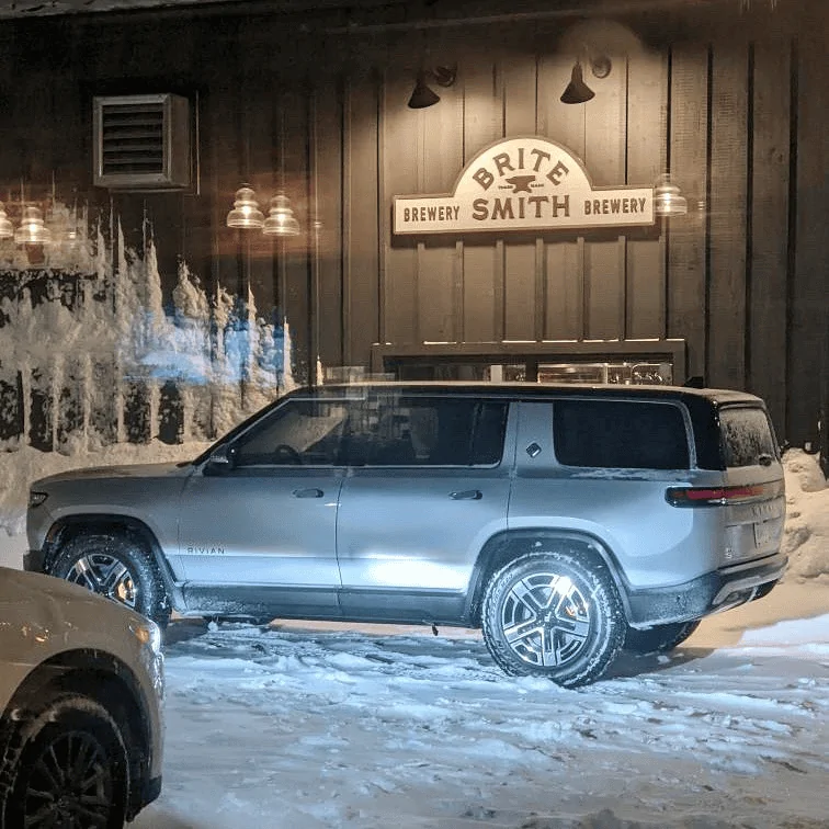 Rivian R1T R1S LA SILVER Rivian Photos 1644344067925