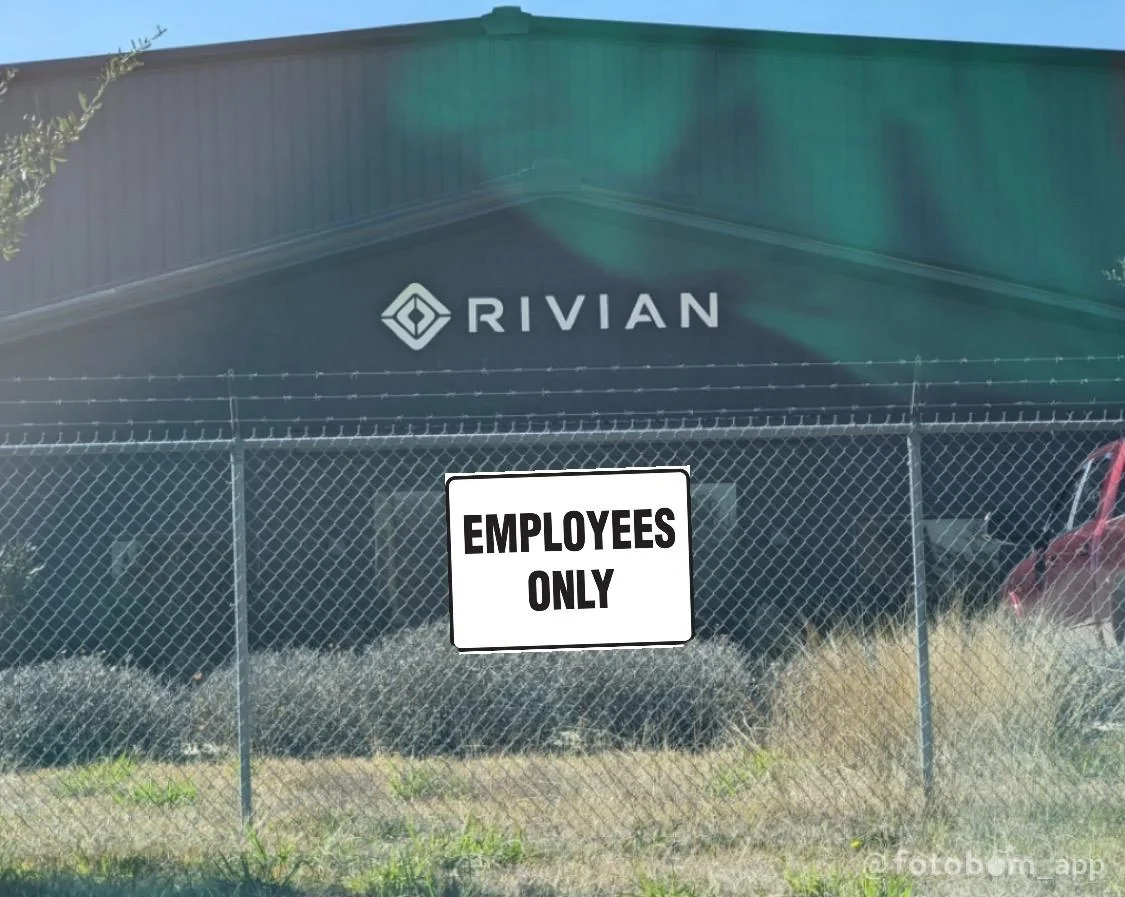 Rivian R1T R1S Rivian Service Centers / Retail Locations List / Other Facilities (Pics & Updates) CDA1A8D5-34E2-418F-AC88-32B891B8C534
