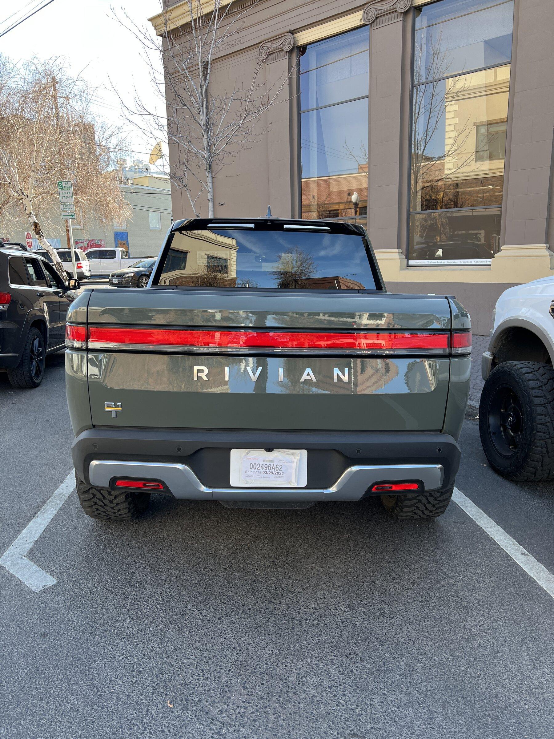 Rivian R1T R1S Bend, Oregon Delivery! 8E642526-6ABC-4F71-8024-CEAF52CC0403