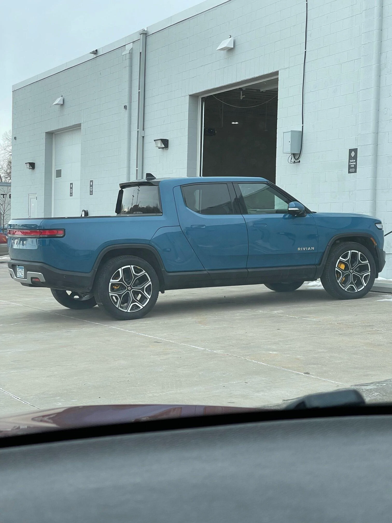 Rivian R1T R1S Minnesota Pre Orders image0 (6)