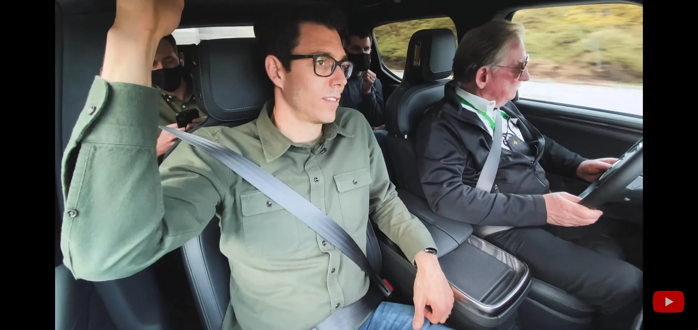 Rivian R1T R1S Sandy Monroe and Rivian CEO RJ Scaringe Talk R1T Screenshot_20220211-162352_YouTu