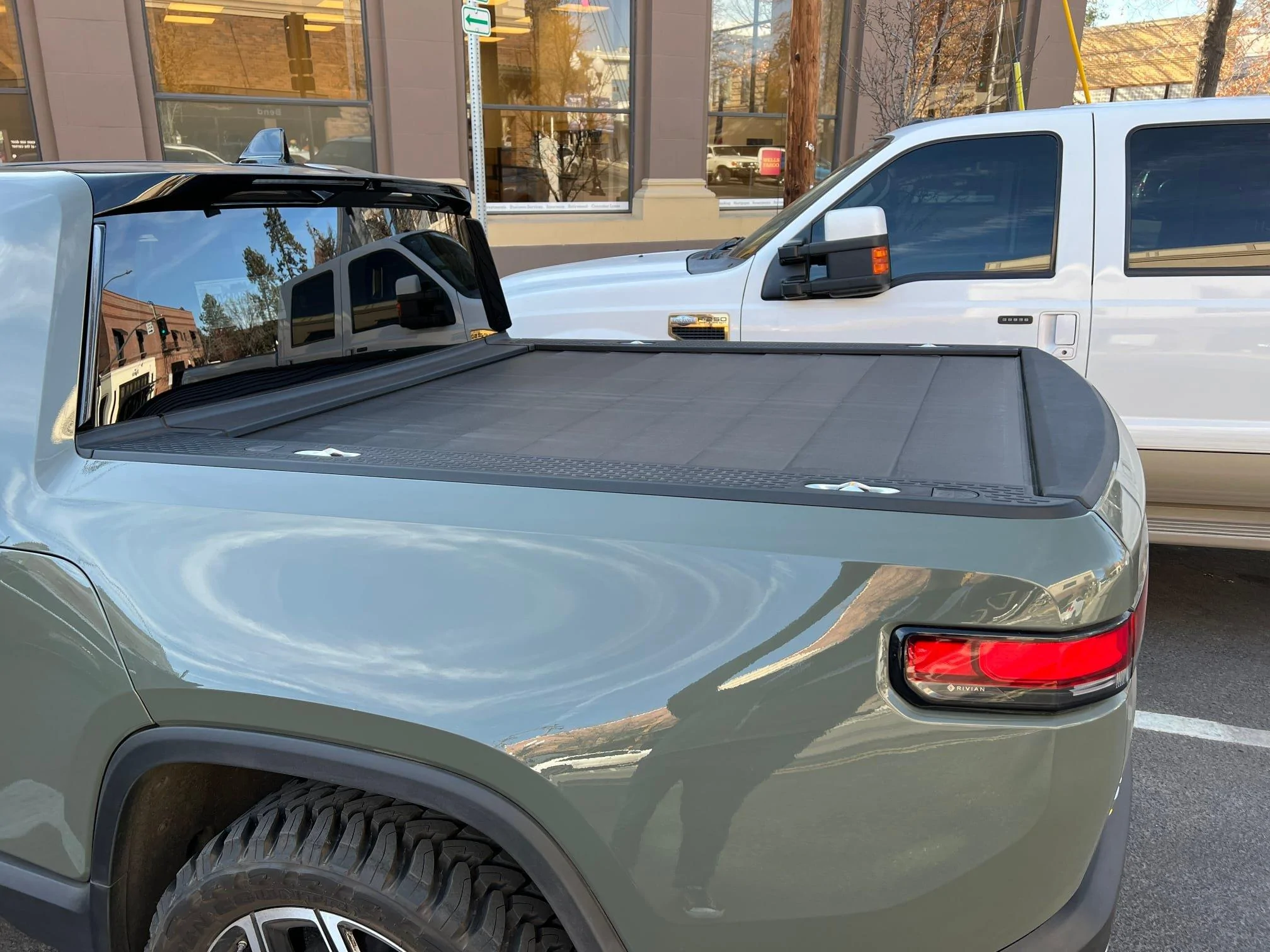 Rivian R1T R1S LAUNCH GREEN R1T Photos 273669462_10220683082087415_6729970160665652135_n