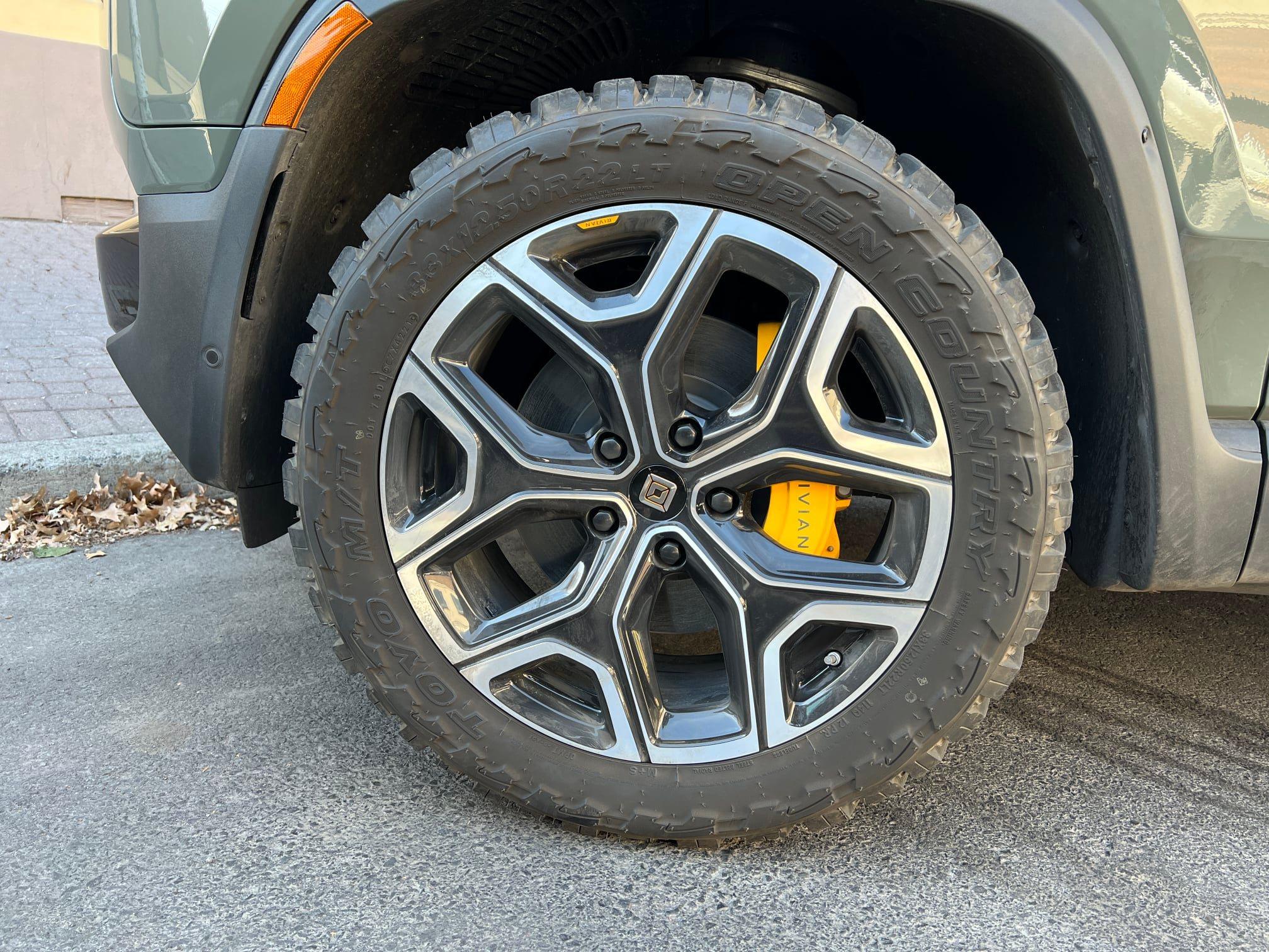 Rivian R1T R1S LAUNCH GREEN R1T Photos 273709075_10220683081807408_9215590803991860506_n