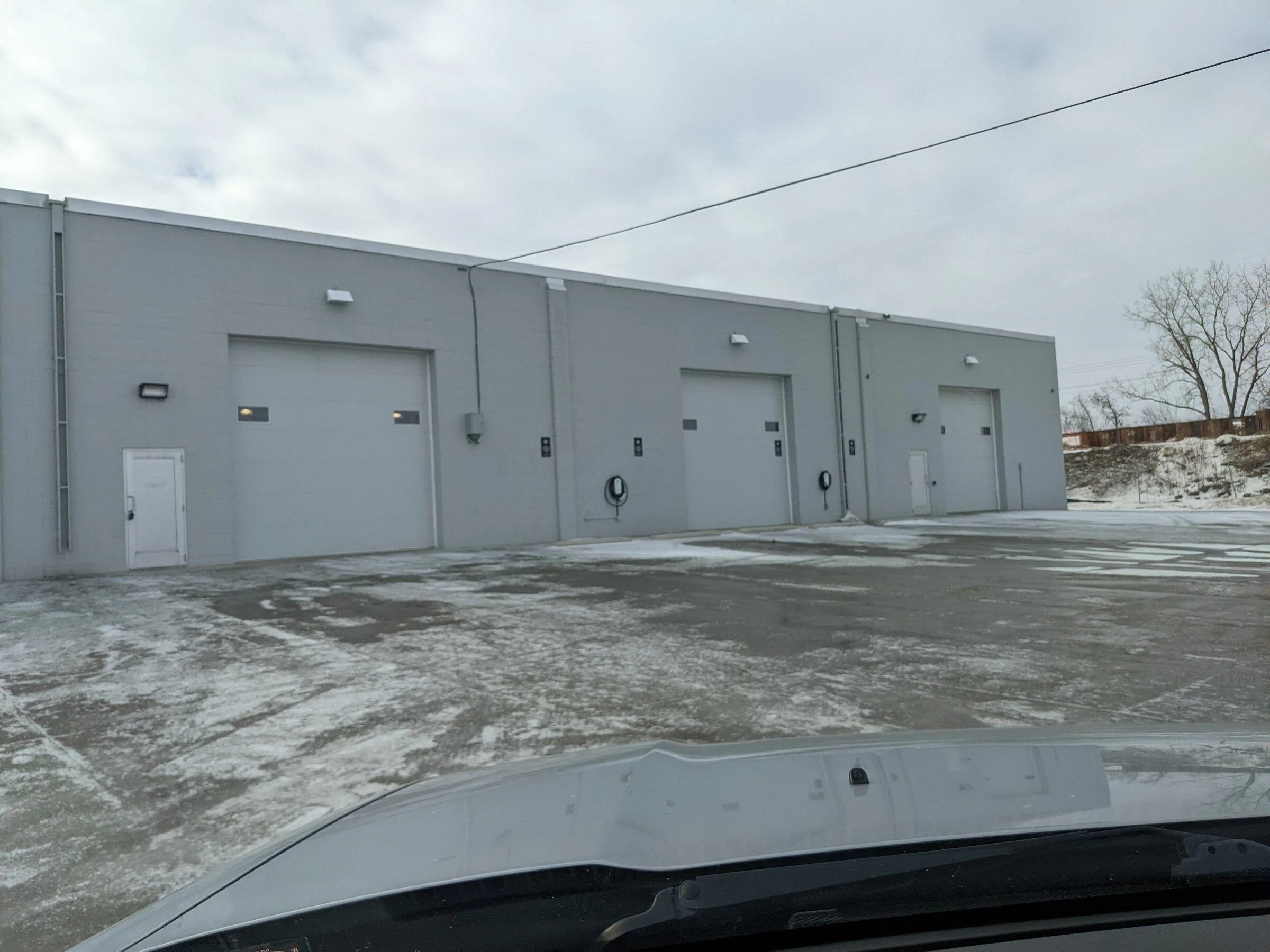 Rivian R1T R1S Minnesota Pre Orders PXL_20220212_200752742.MP