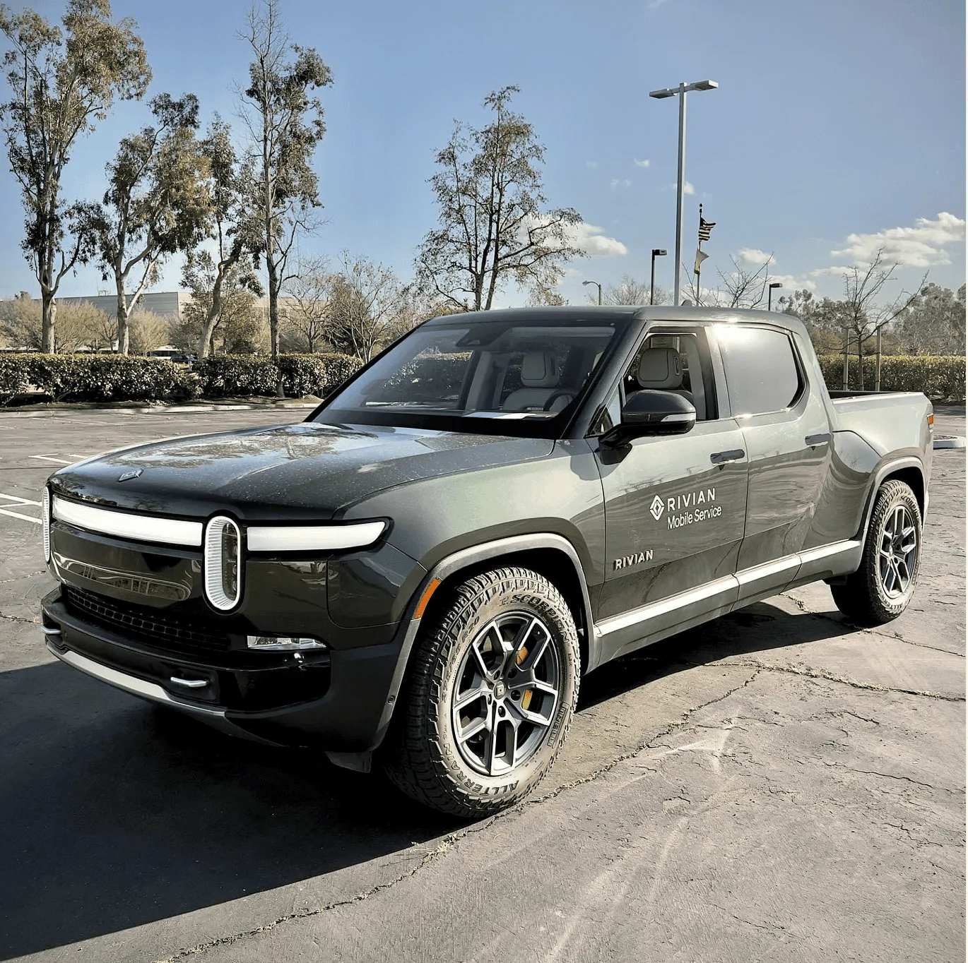 Rivian R1T R1S Real Rivian Photos & Videos Screen Shot 2022-02-17 at 11.47.30 AM