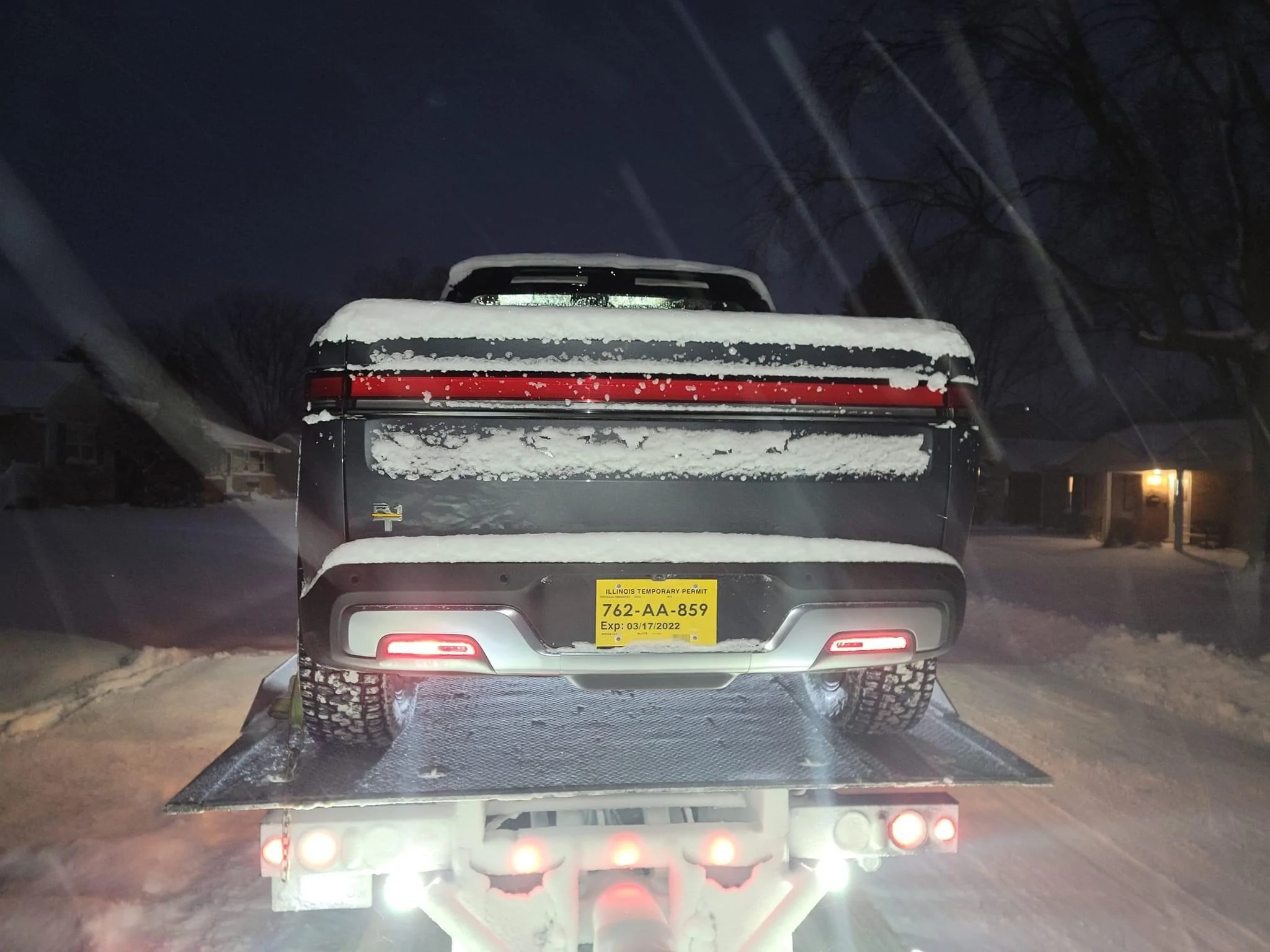 Rivian R1T R1S Real Rivian Photos & Videos D2733DF5-4C26-468D-BE5D-4DDE04057C78