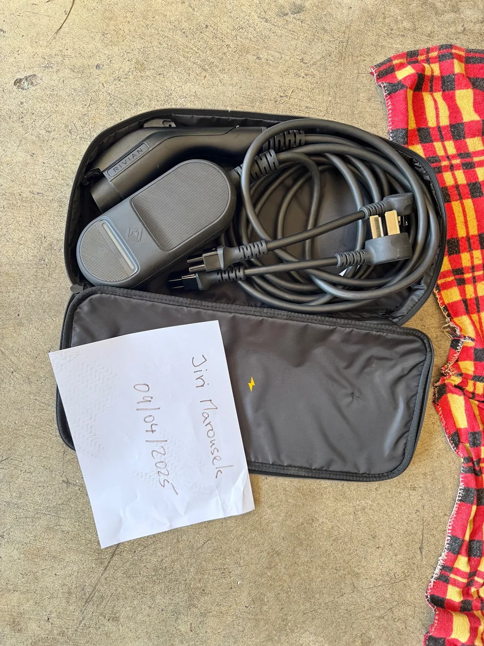 Rivian R1T R1S Gear for sale - steps, PPF, mats, emblems etc IMG_3551