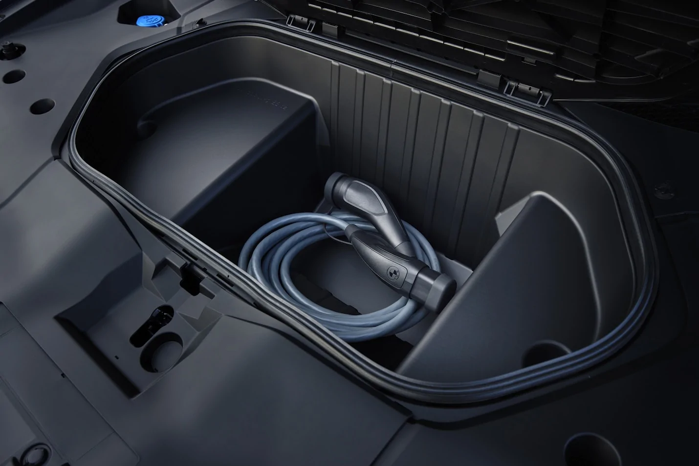 Rivian R1T R1S 2026 BMW iX3 launches as R2 competitor P90615670_highRes