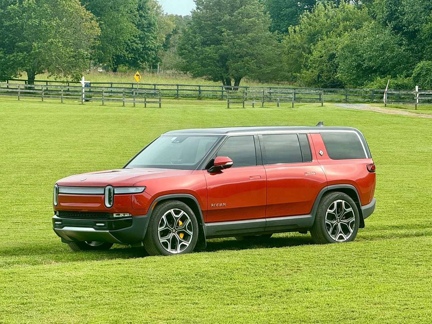 Rivian R1T R1S It's Red Canyon Day IMG_1736