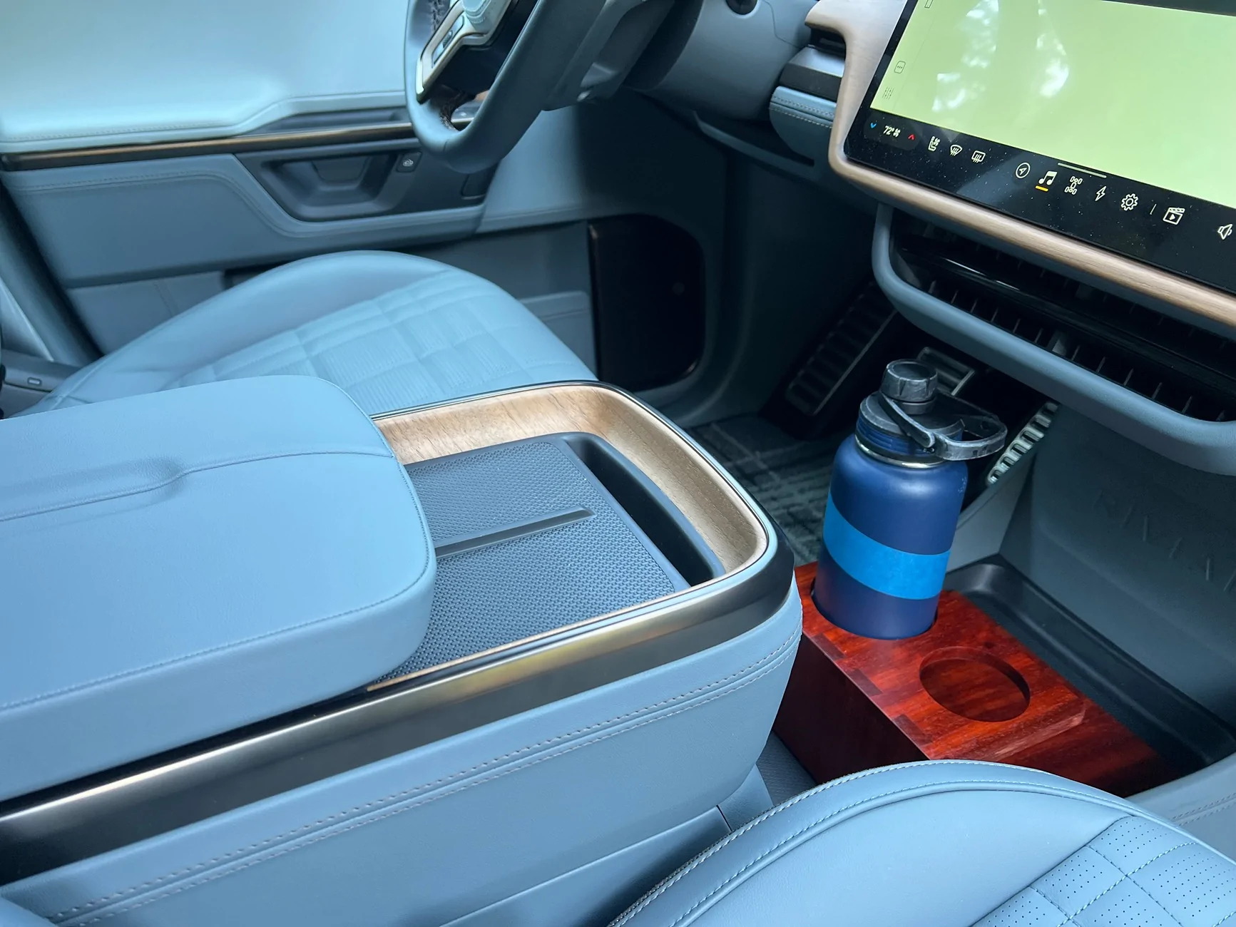Rivian R1T R1S New custom cup holder IMG_9197