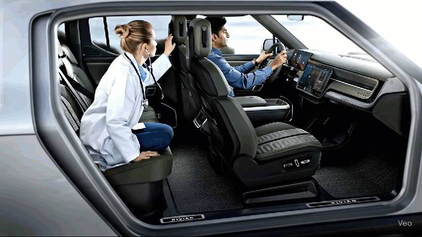 Rivian R1T R1S Rattling sound around the cargo area 1000005790