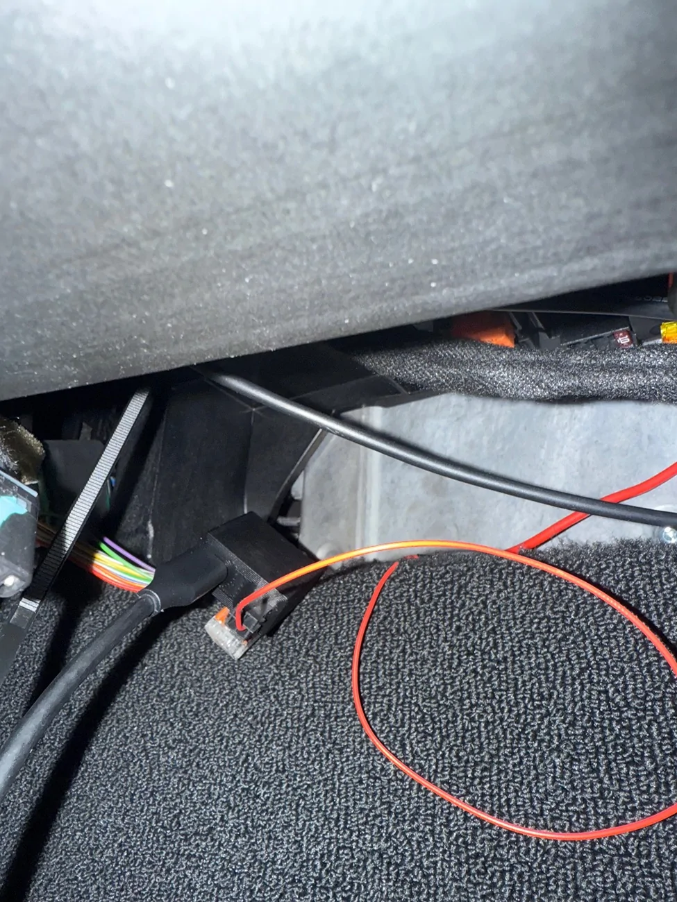Rivian R1T R1S EV Play + Comma 3x install - advice IMG_6202