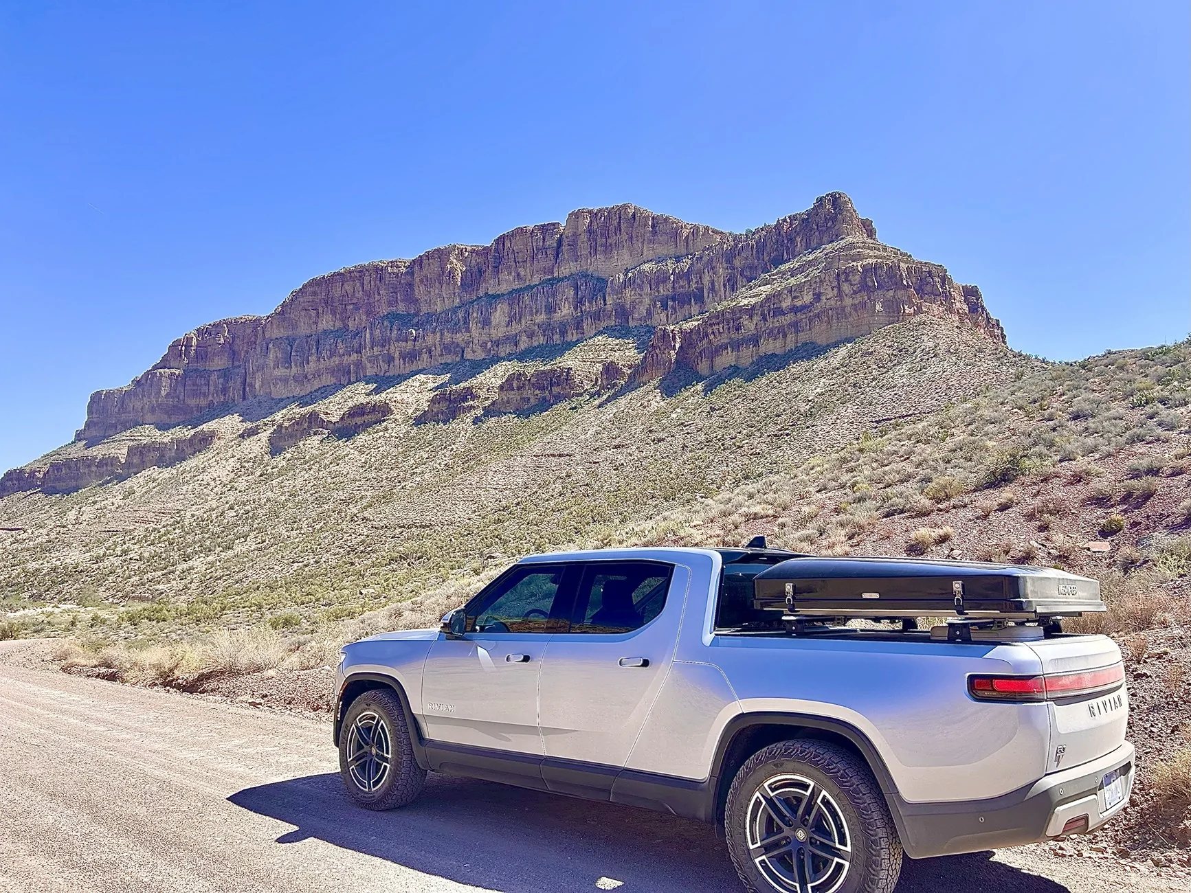 Rivian R1T R1S Off-road trip to the bottom of Grand Canyon ! Wow Grand Canyon 1