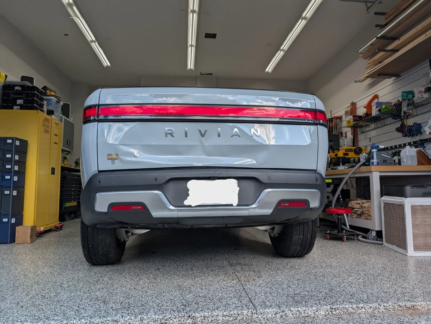 Rivian R1T R1S 2023 R1T Rear End Collision - input request PXL_20250913_210414454v2