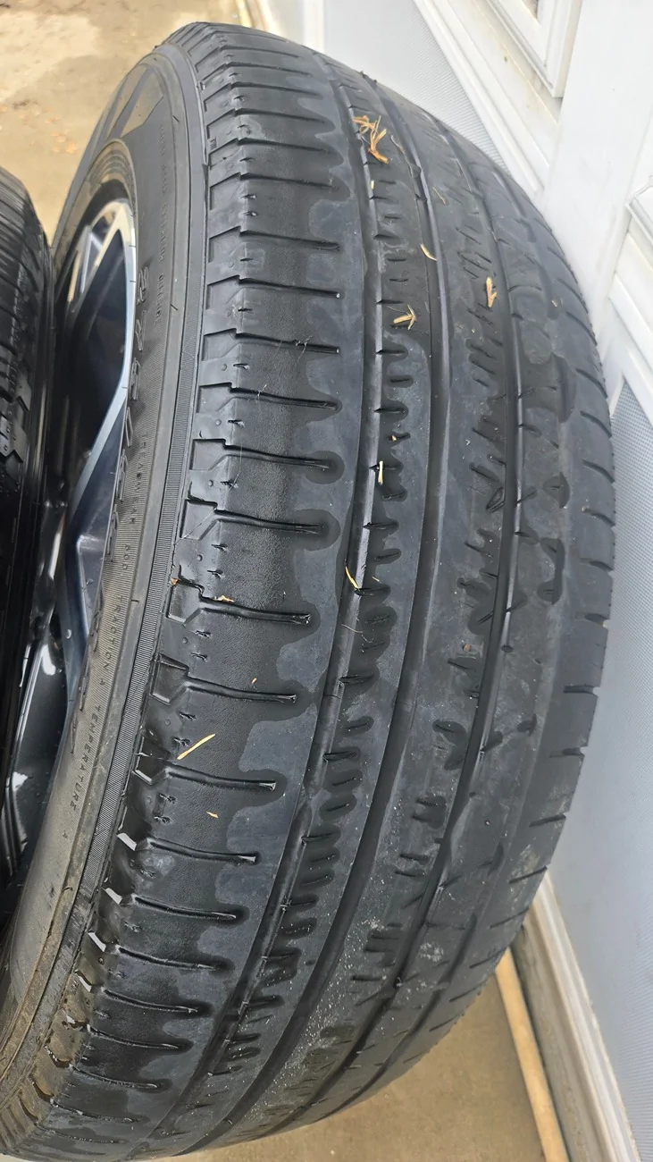 Rivian R1T R1S FS: Used 21" wheel - as set or individual 20250914_112314
