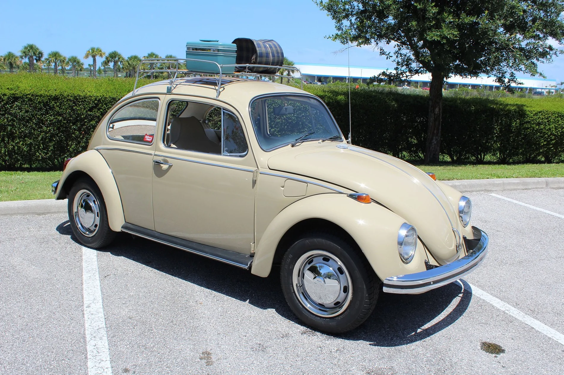 Rivian R1T R1S 2nd gen manual door opening from the outside? 1968-volkswagen-beetl