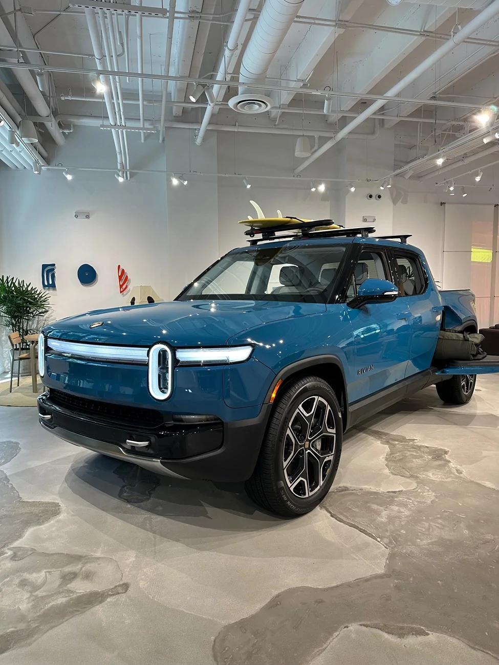 Rivian R1T R1S I Got A Chance To Tour Rivian’s Newest Space Here In Miami! Full Walk Through + Checking Out 2026 R1T and R1S! IMG_6169