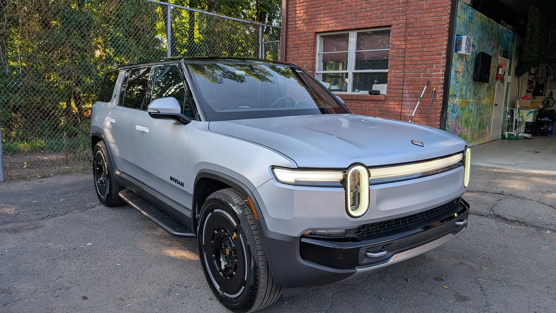 Rivian R1T R1S LA Silver + STEK Dynomatte PPF PXL_20250912_130116487