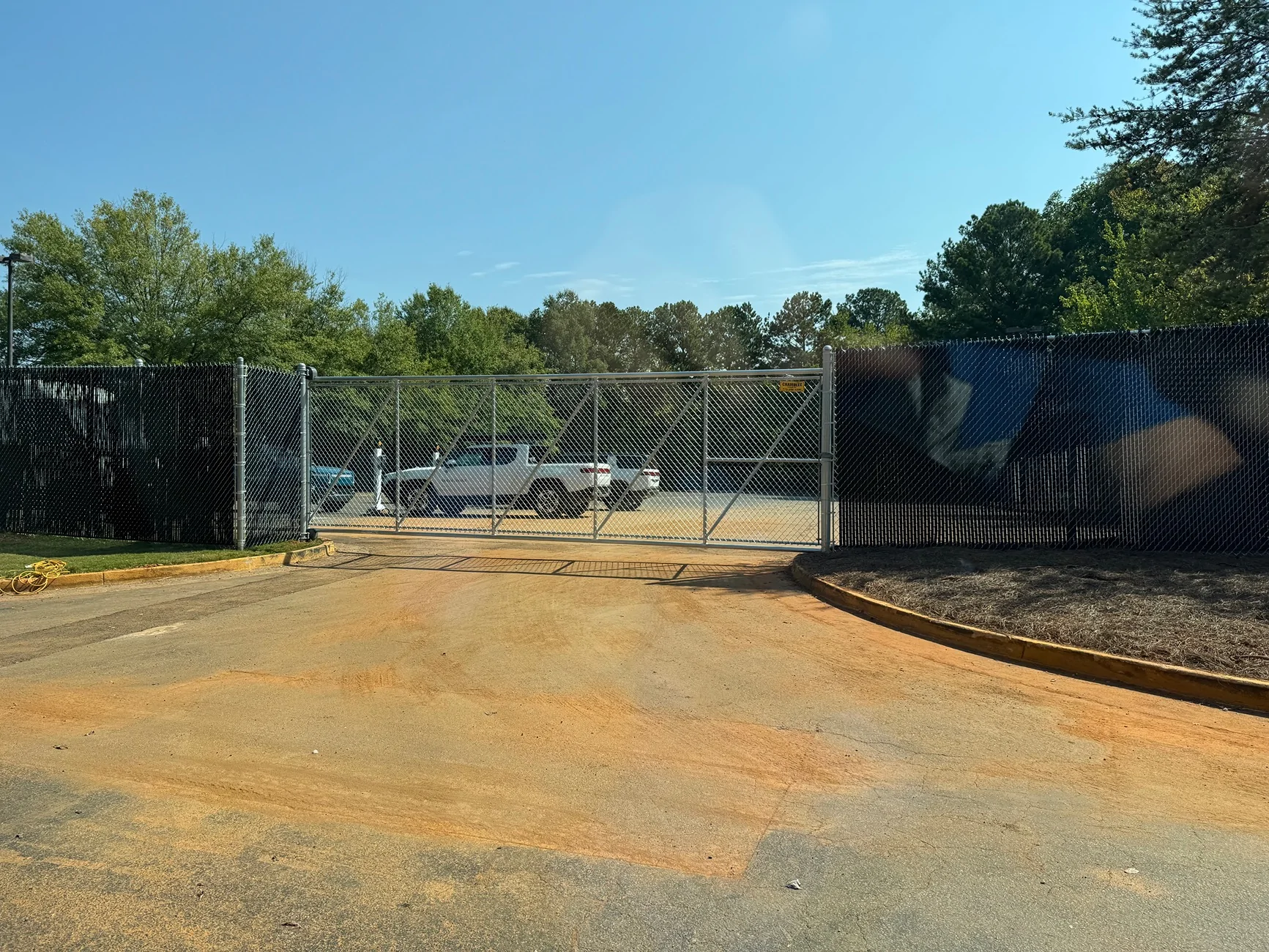 Rivian R1T R1S (Now open!) Rivian Roswell GA new service center IMG_8790