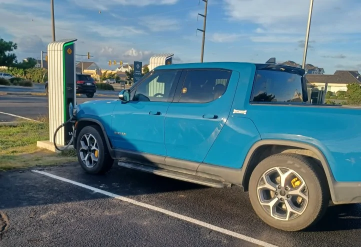 Rivian R1T R1S New RAN location in Nags Head, NC 1000001019