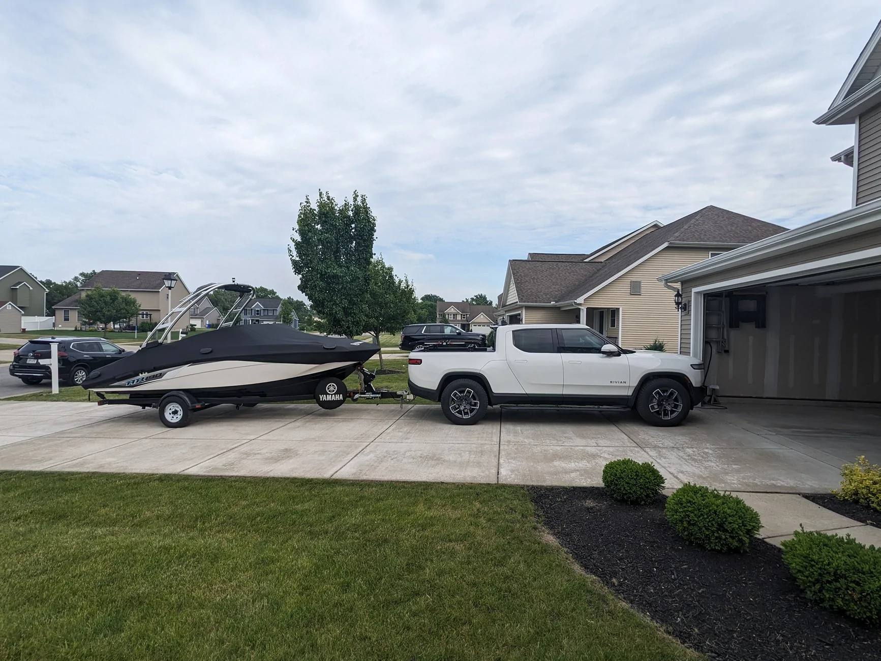 Rivian R1T R1S Towing a 19' R-POD with a 2022 Quad R1T, a sobering expereince PXL_20250621_215040275