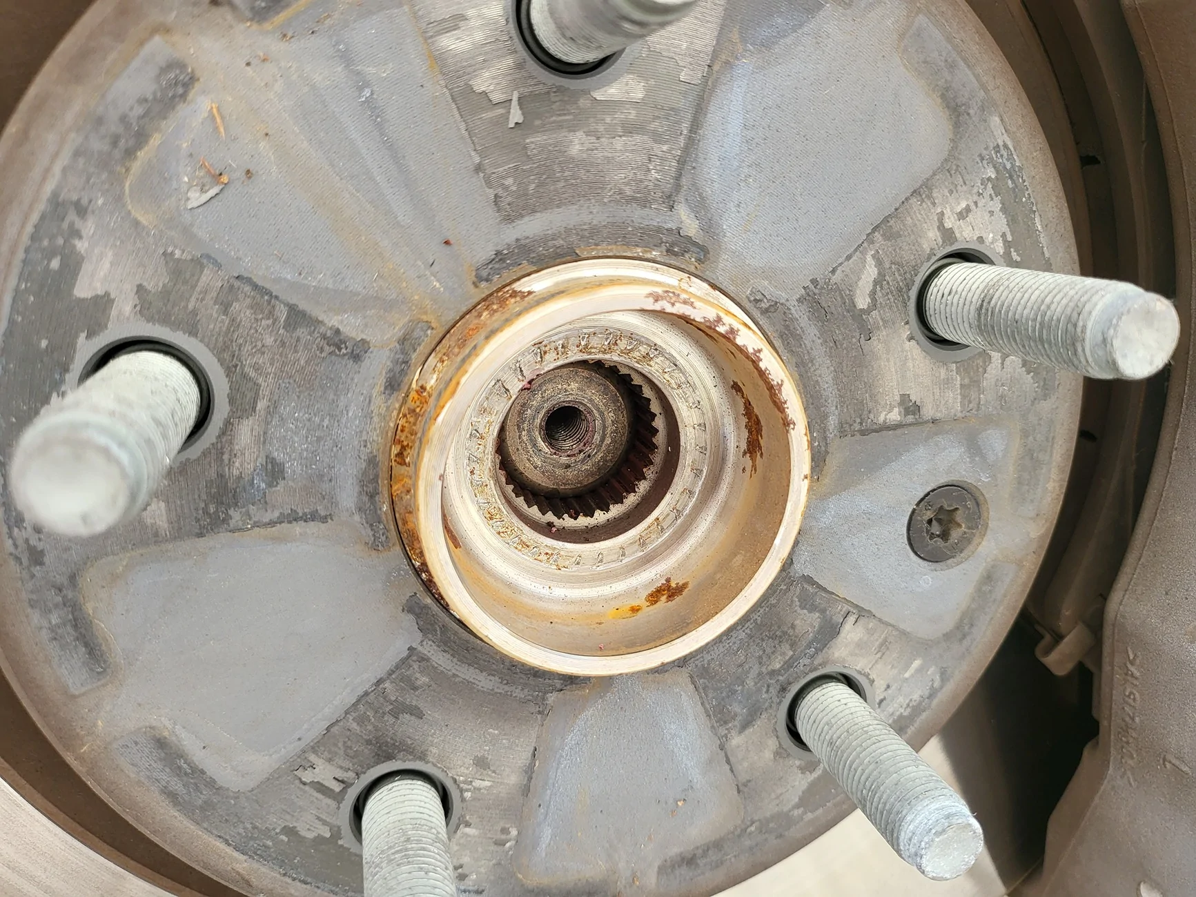 Rivian R1T R1S The Dreaded Axle Clunk is Back for Gen 1 AND Early Gen 2! But my R1S Now is Better Than New from Factory 20250921_141346