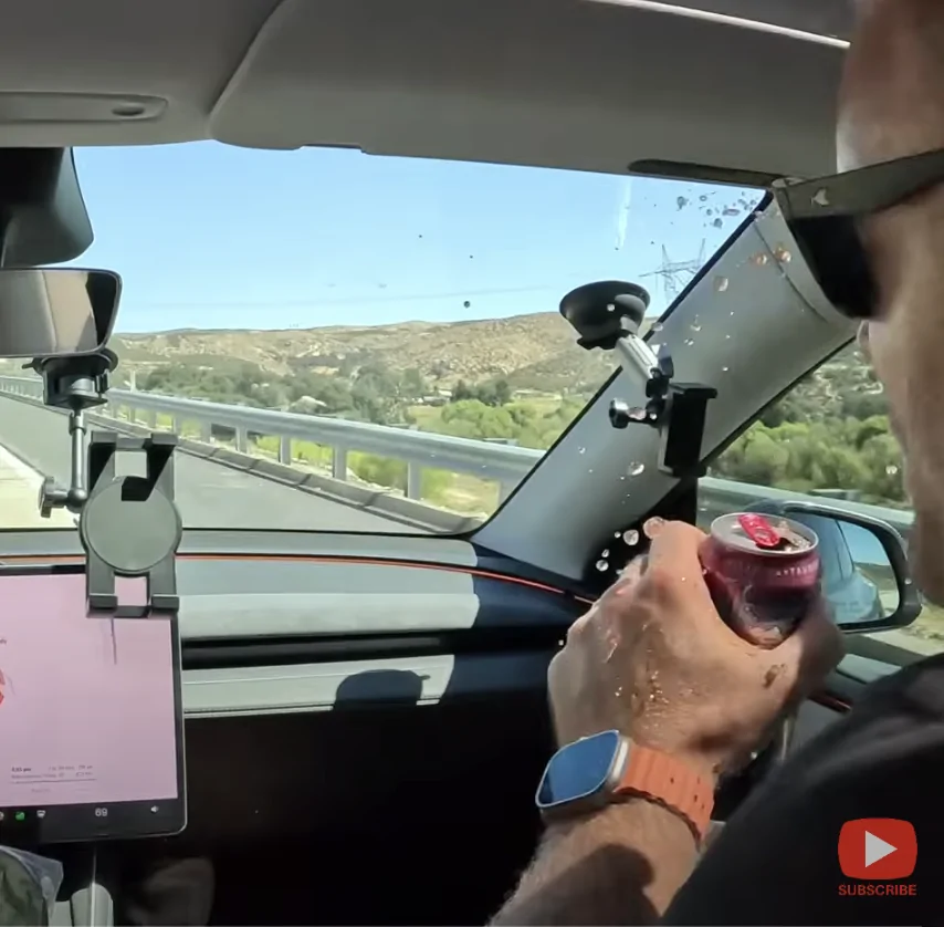 Rivian R1T R1S Tesla FSD fails to see road debris,  Model Y gets airtime 1758729101684-1m
