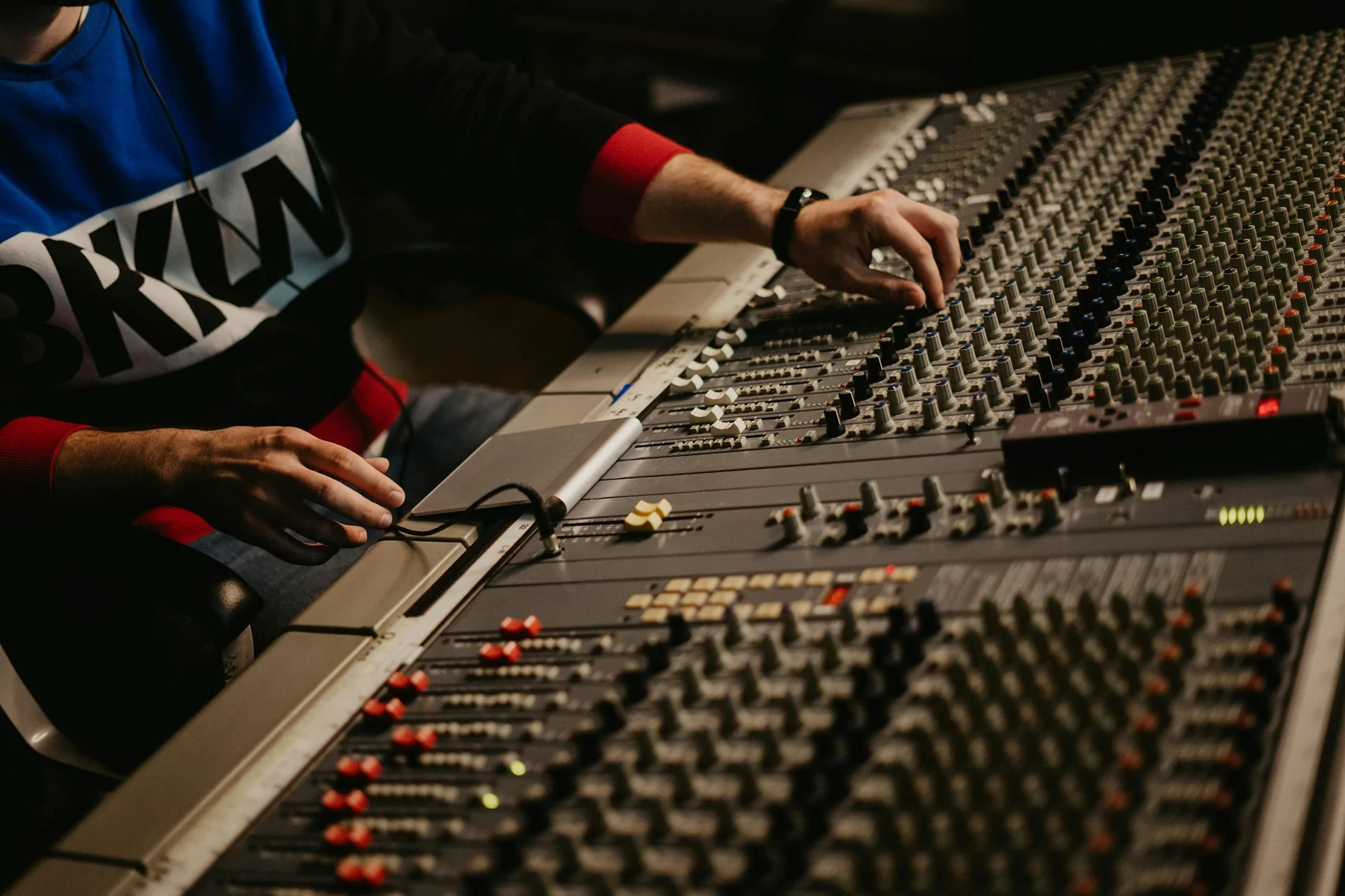 Rivian R1T R1S How to Improve Your Sound System Without Measurement Equipment pexels-tima-miroshnichenko-4988131
