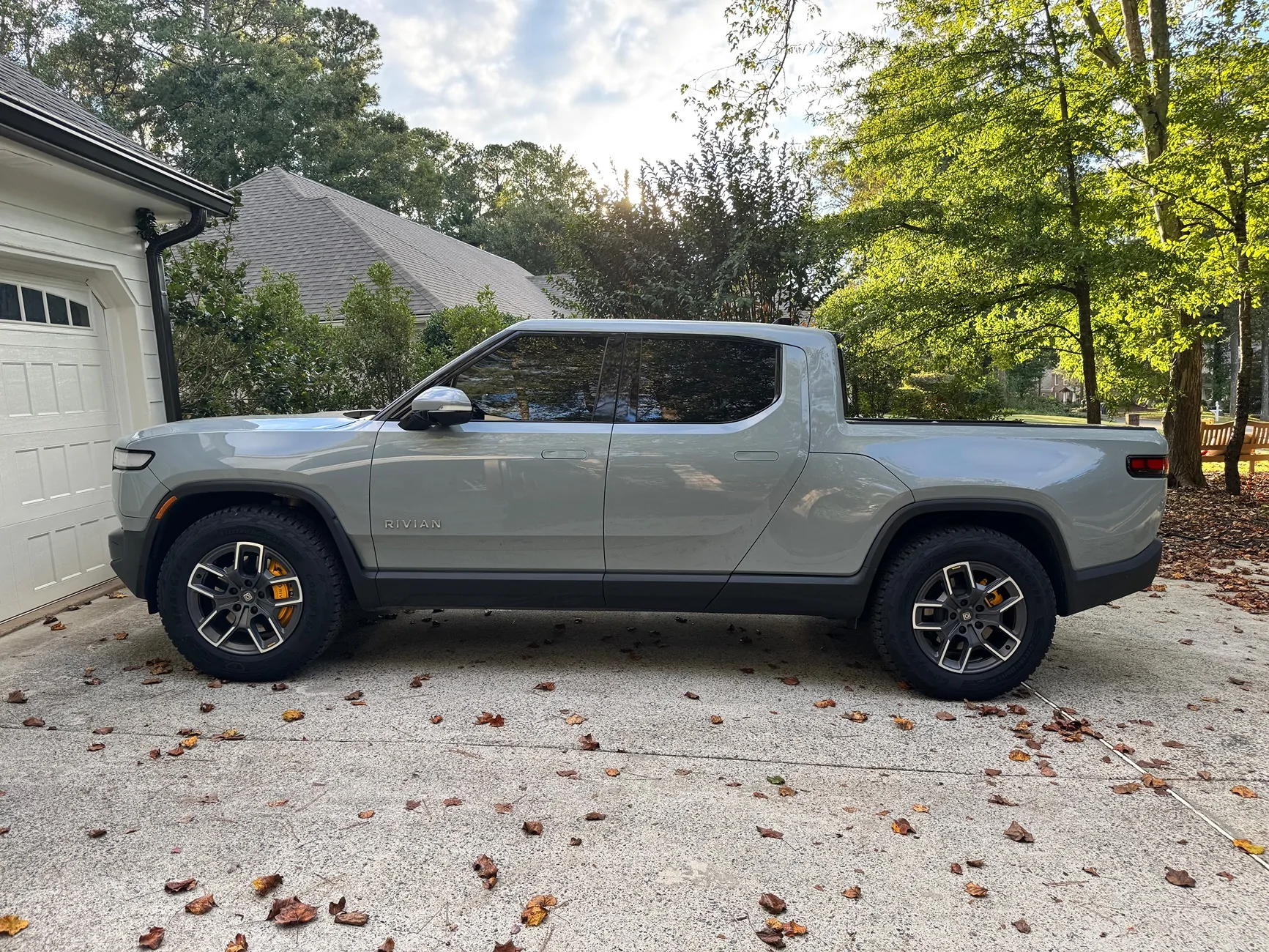 Rivian R1T R1S New Tire: GoodYear ElectricDrive AT IMG_1418