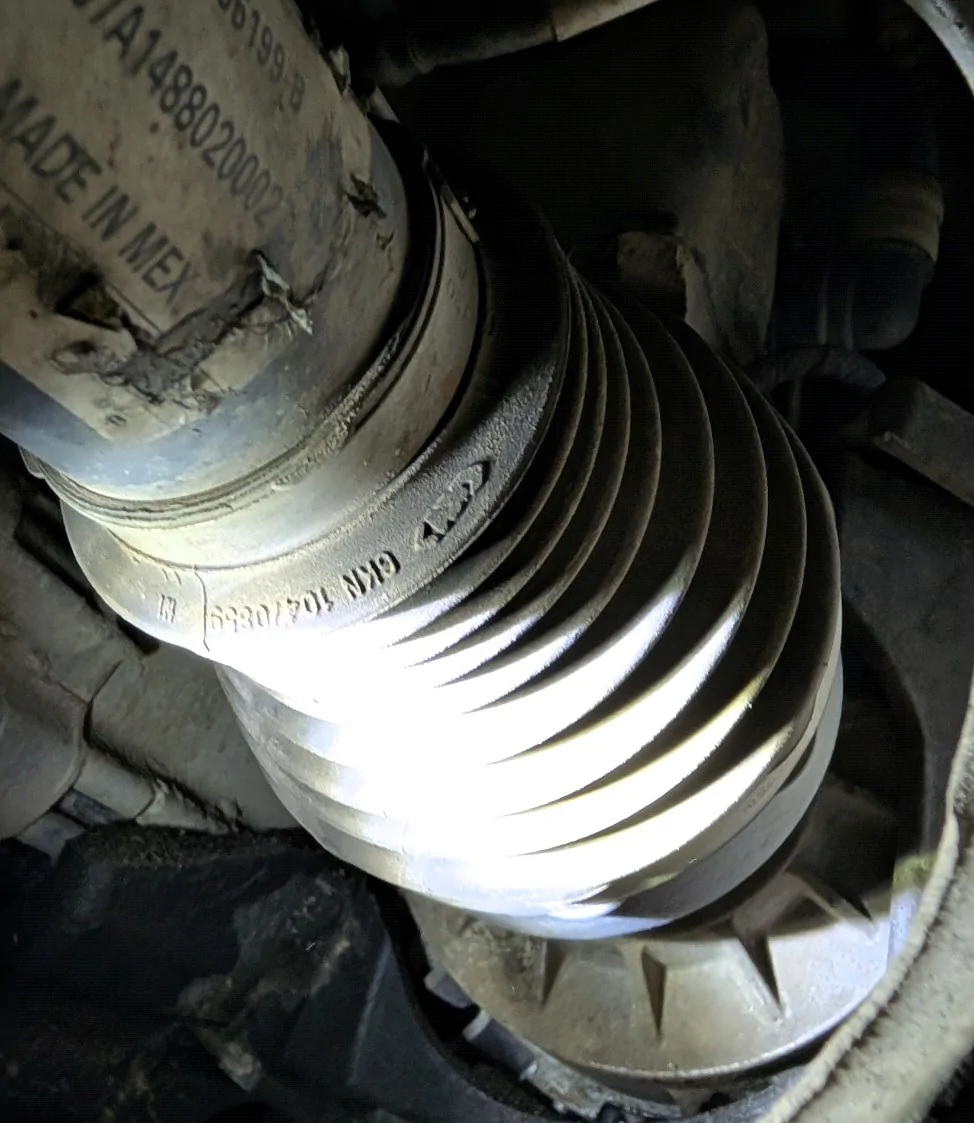 Rivian R1T R1S When it rains, your motor blows 1000006066