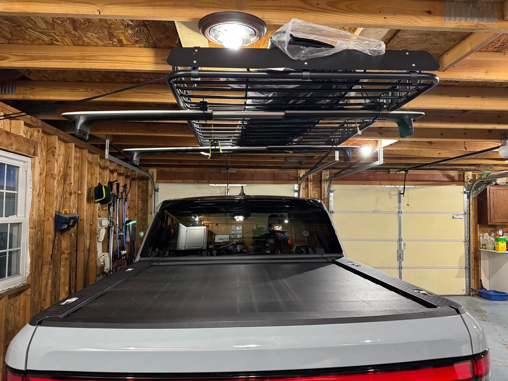 Rivian R1T R1S Any creative roof rack setups for weekend getaways? IMG_1609