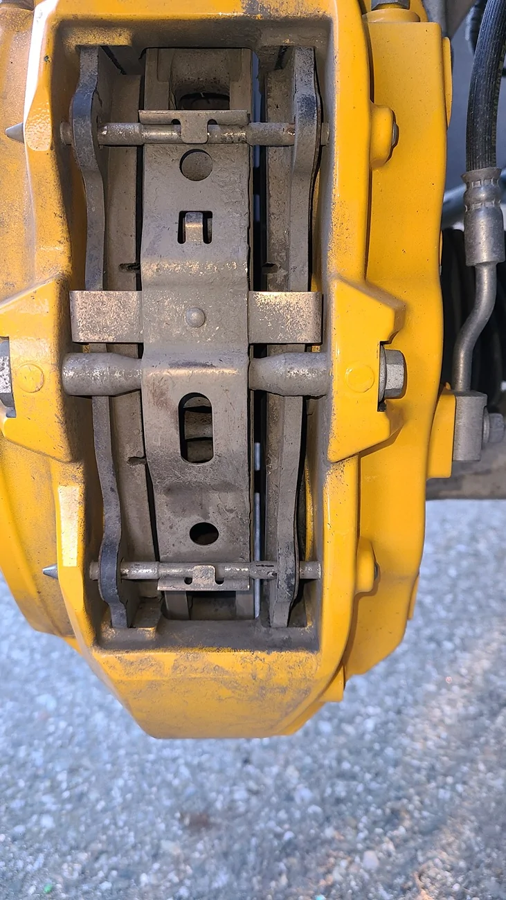 Rivian R1T R1S Brake pad wear? 20240420_070729