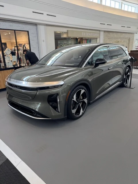 Rivian R1T R1S Lucid Gravity In Depth Review IMG_3212