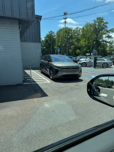 Rivian R1T R1S Lucid Gravity In Depth Review IMG_3285
