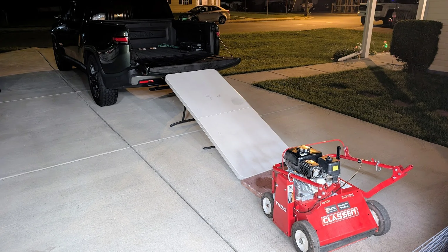 Rivian R1T R1S What Are You Hauling (or Hauled) in your Rivian? 🦾 1759872211062-9x