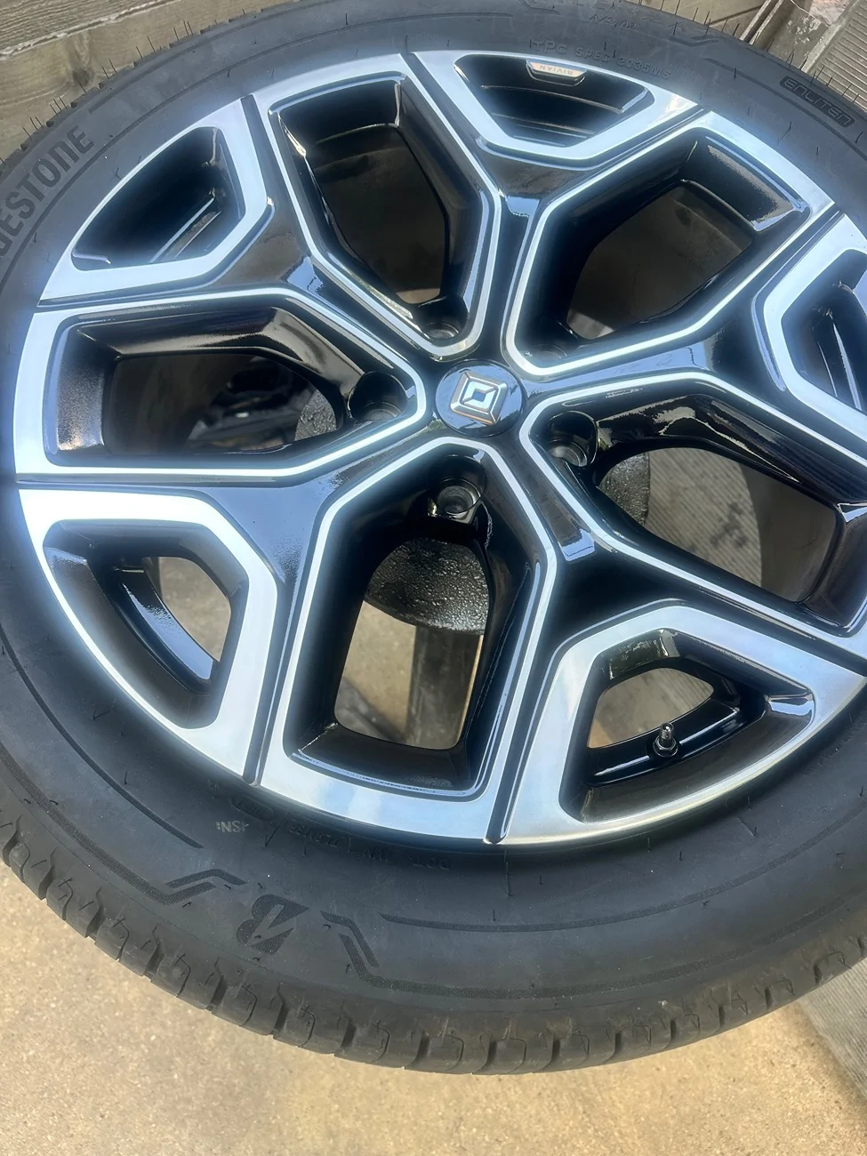 Rivian R1T R1S Wheel Repair Complete IMG_6476