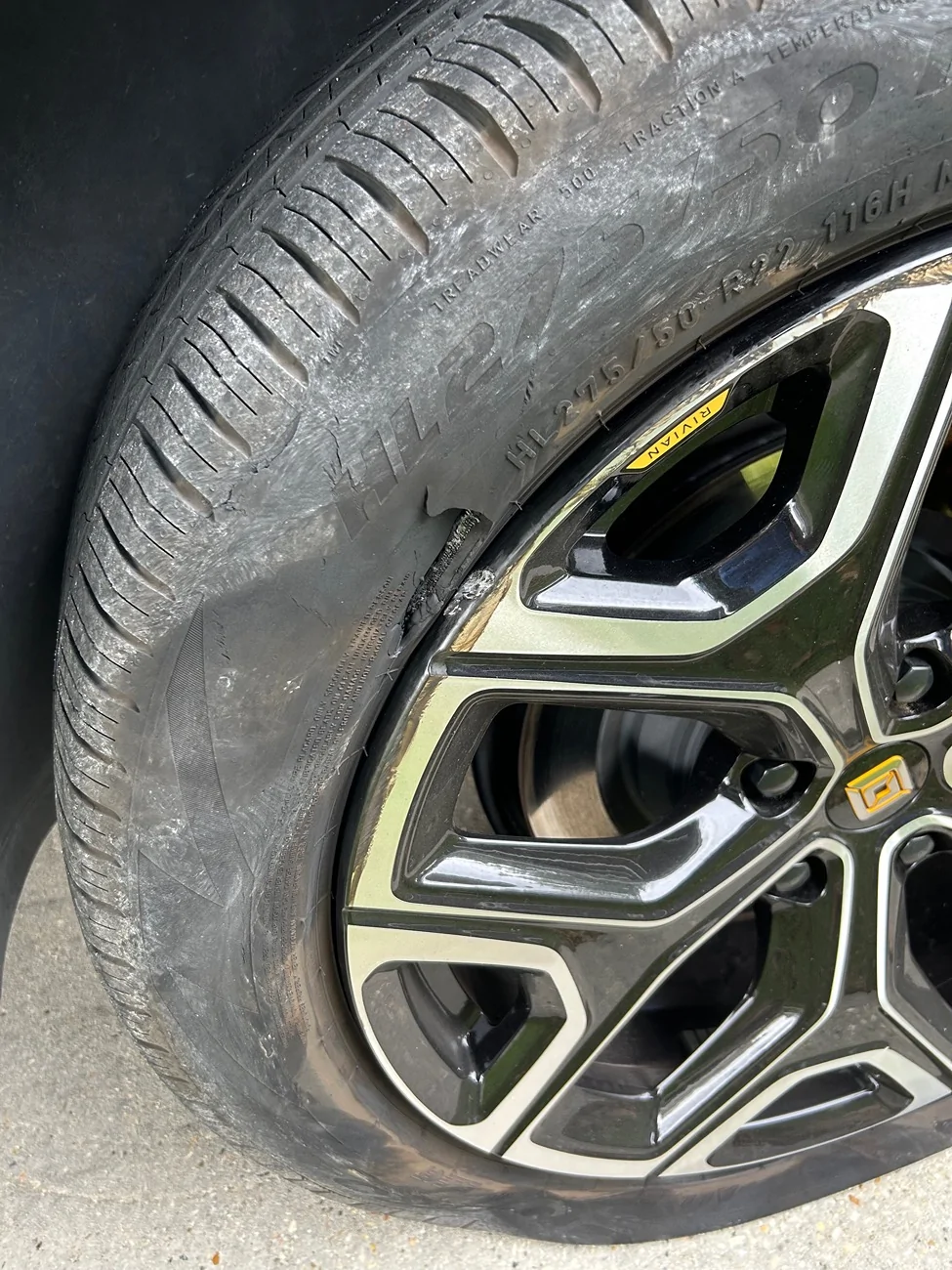 Rivian R1T R1S Wheel Repair Complete IMG_1558