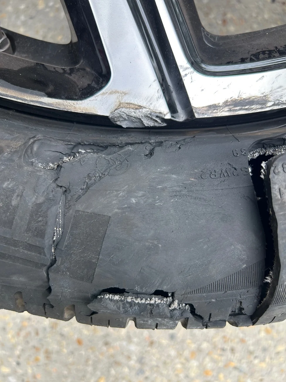 Rivian R1T R1S Wheel Repair Complete IMG_1553