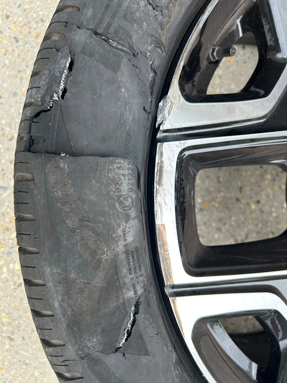 Rivian R1T R1S Wheel Repair Complete IMG_1551