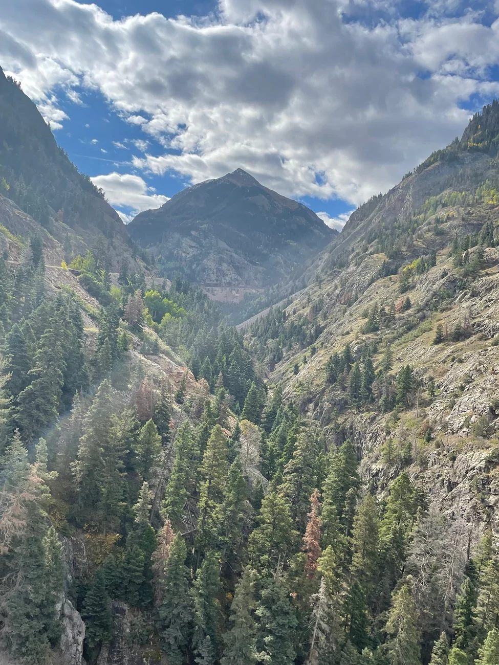 Rivian R1T R1S Mineral Creek Trail - Ouray, CO 9/26 IMG_4879