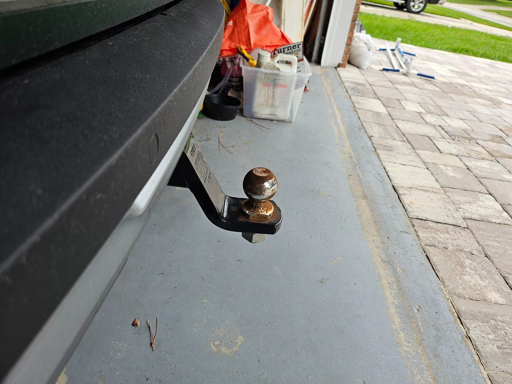 Rivian R1T R1S Tow receiver too close to vehicle? 1000027317