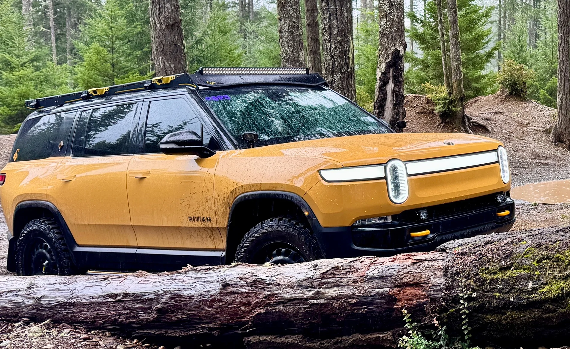 Rivian R1T R1S R1S Roof Racks Options - Compilation List IMG_3235