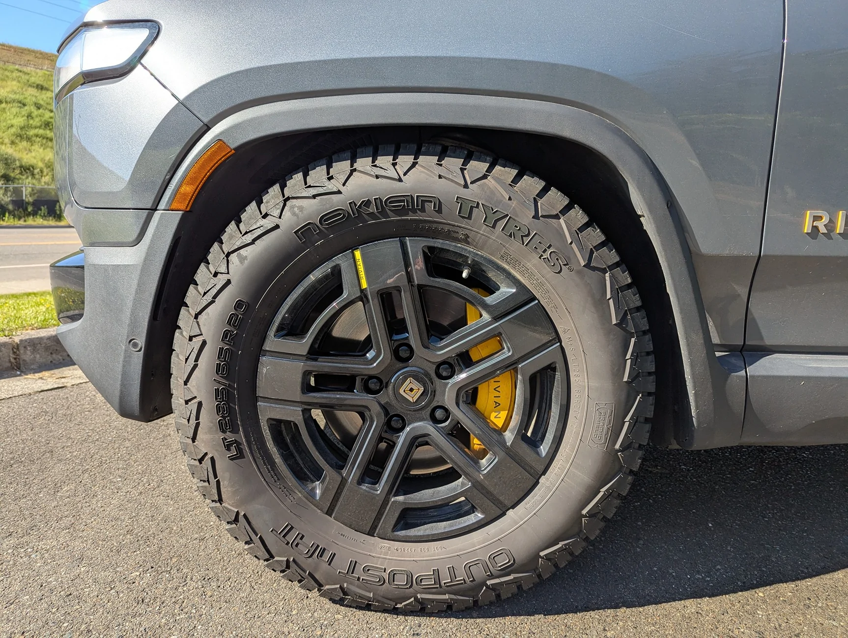 Rivian R1T R1S Sport Mode improvement via Update 2025.26 - what's your experience? 1000005533