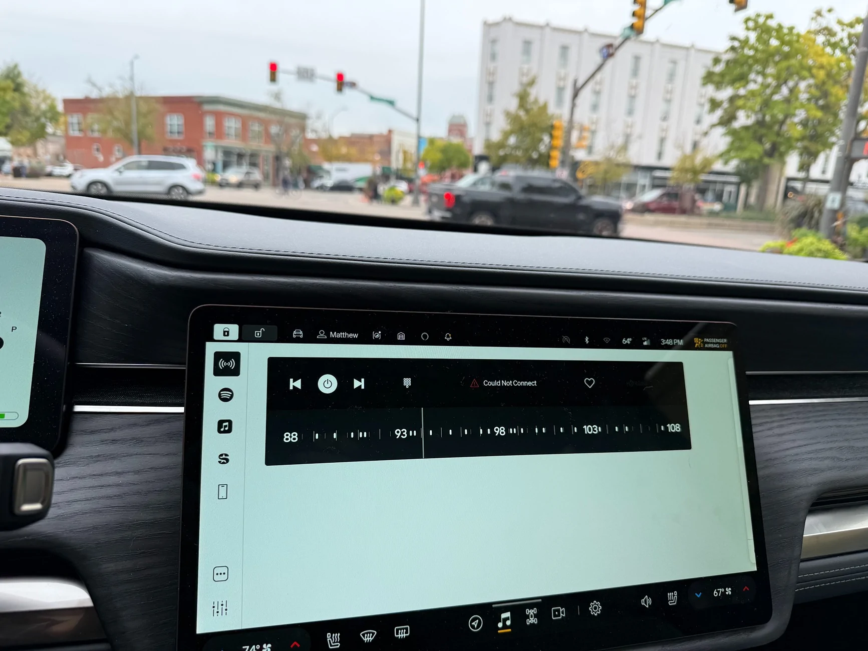 Rivian R1T R1S FM Radio "Could Not Connect" error IMG_1485