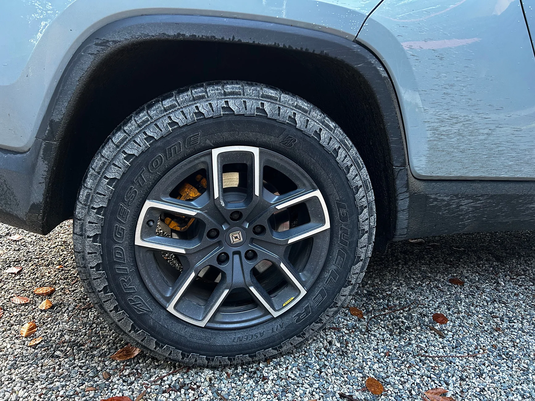Rivian R1T R1S Any experience with Bridgestone Dueler A/T Ascent SL 275/65 20? 1760332594506-9l