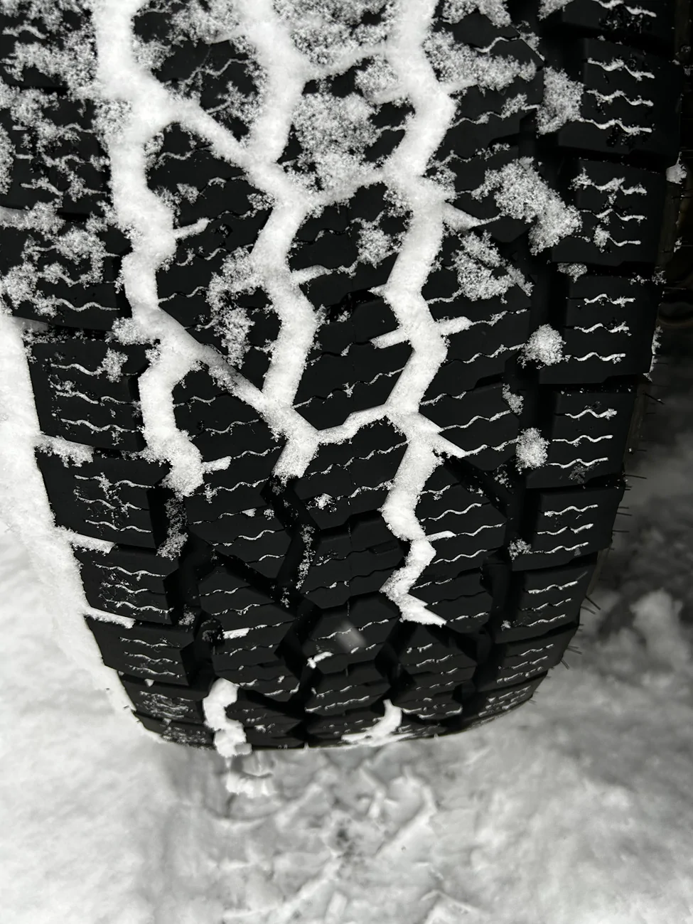 Rivian R1T R1S Any experience with Bridgestone Dueler A/T Ascent SL 275/65 20? 1760332684328-8a