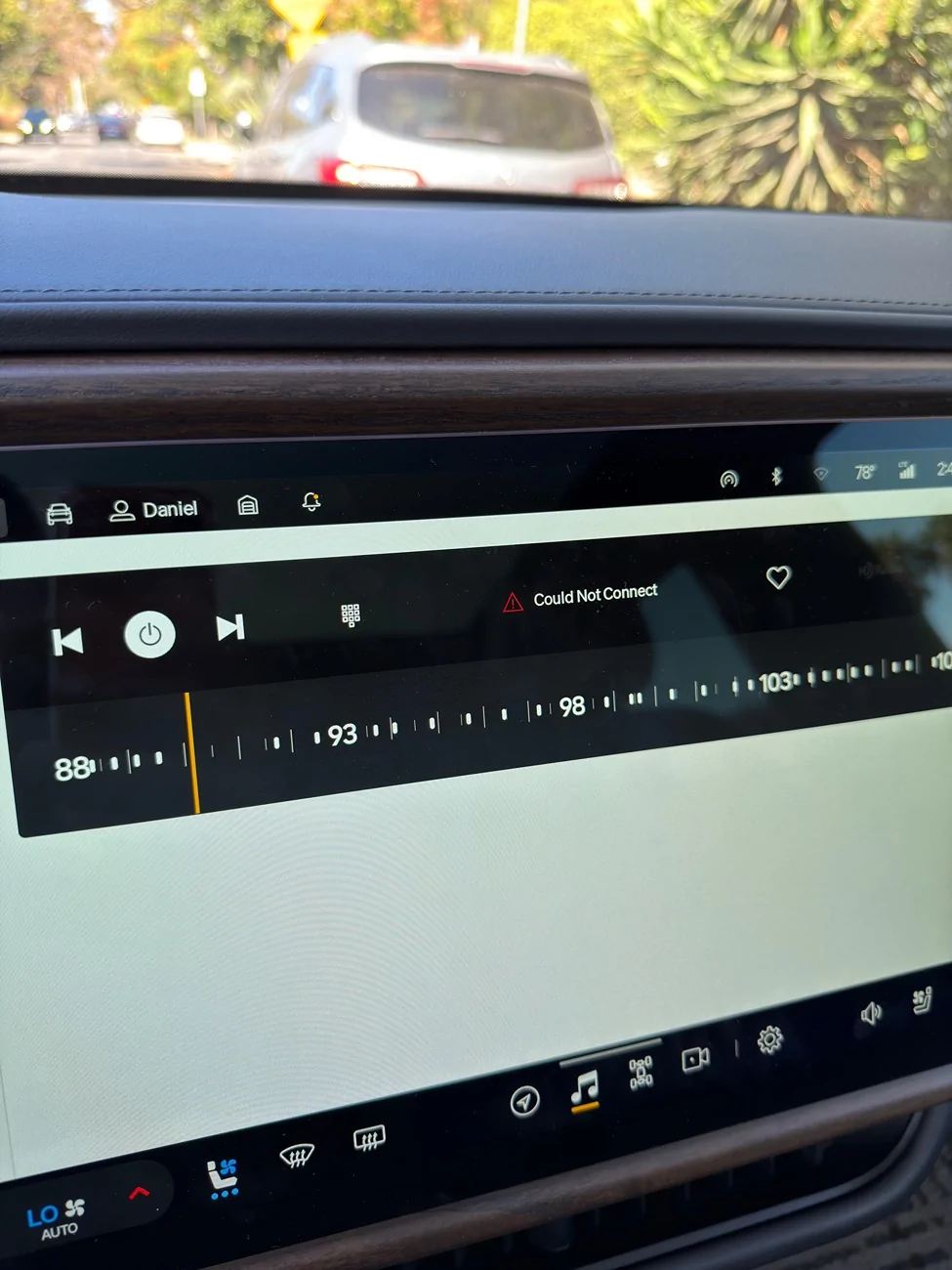 Rivian R1T R1S FM Radio "Could Not Connect" error IMG_0608