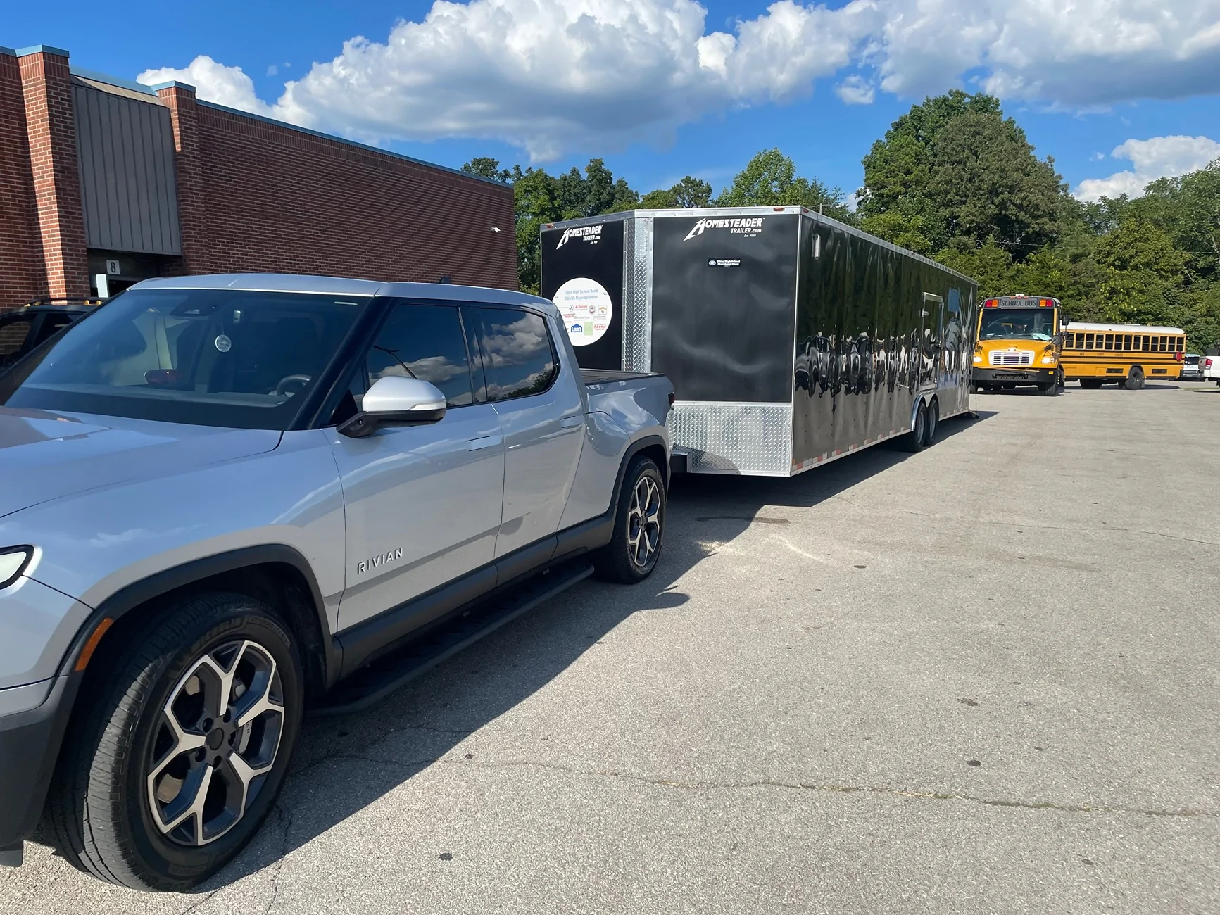 Rivian R1T R1S Anyone towing 6,500 lbs or more with any regularity? IMG_1362