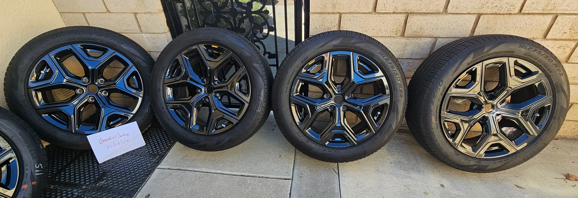 Rivian R1T R1S IE/OC ~ 22" Sport Dark Wheels & Tires & Spare kit 20251018_112813